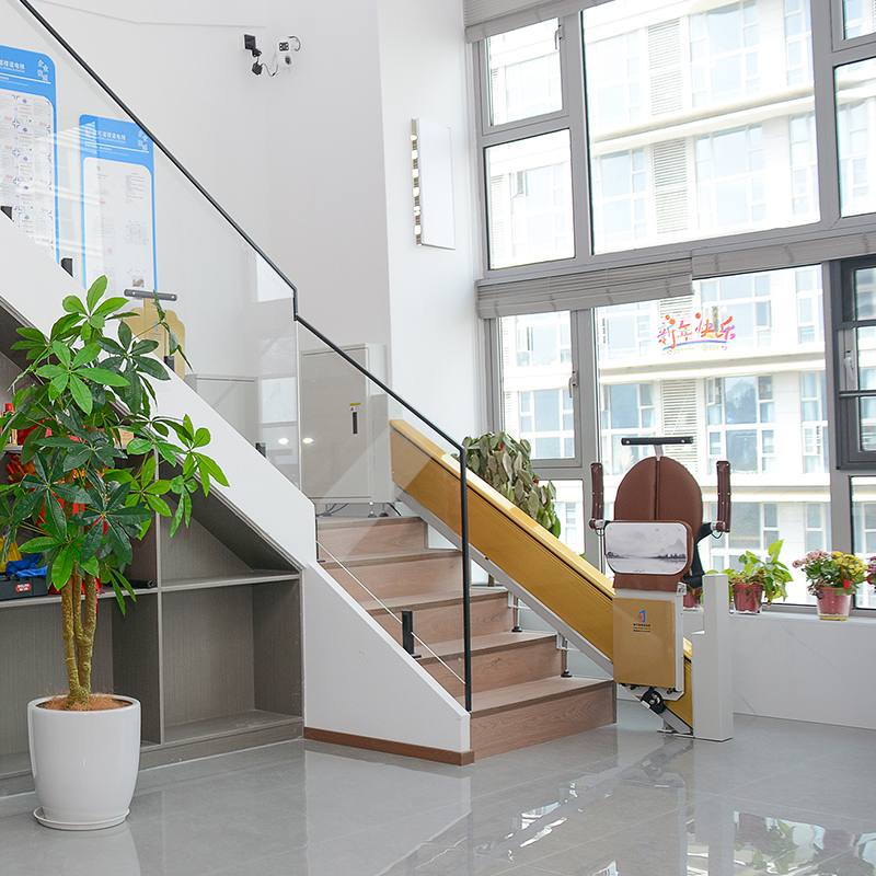专门为不能加装电梯 多层楼研发的产品 解决上下楼困难问题